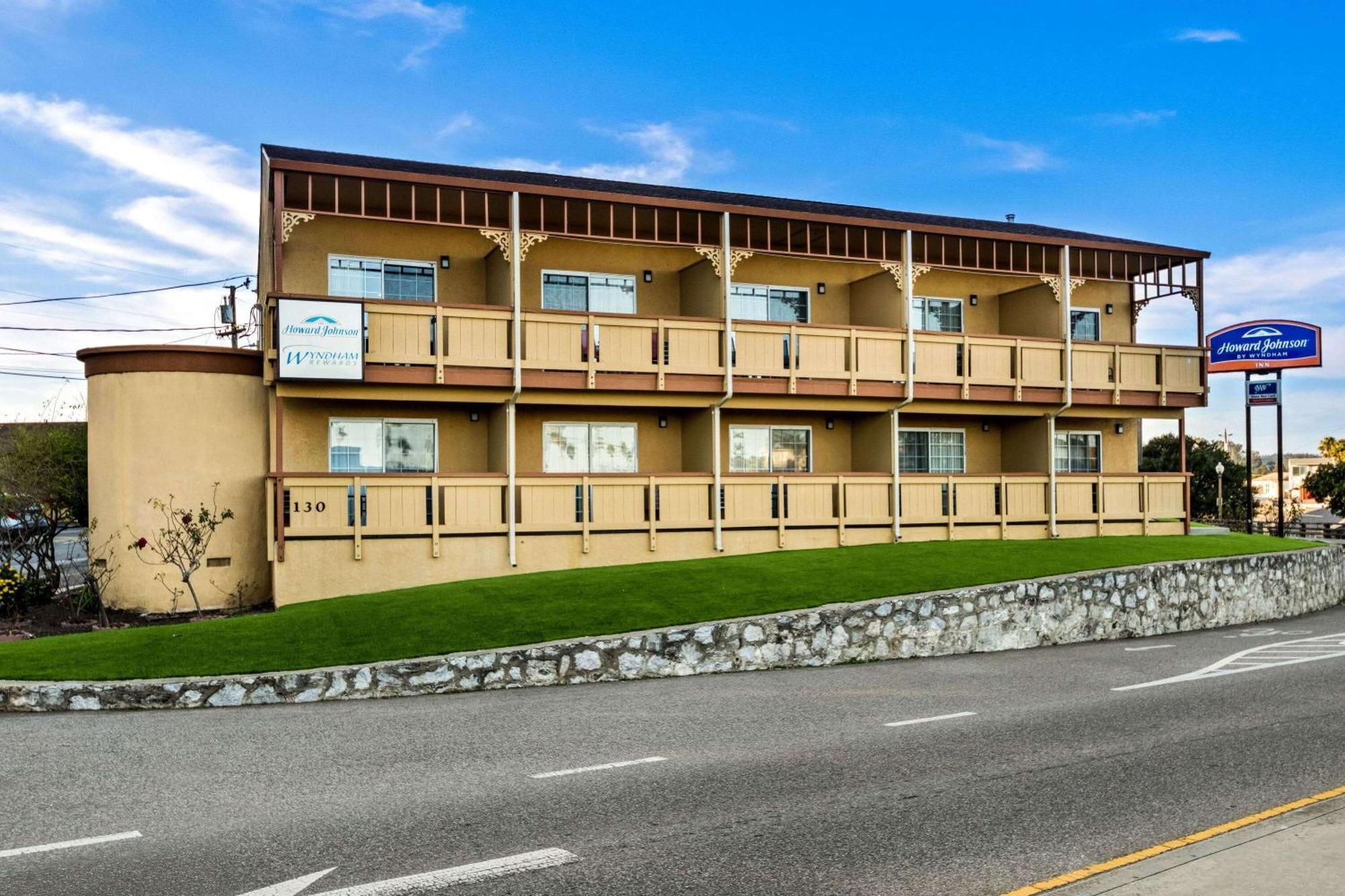 Howard Johnson By Wyndham Santa Cruz Beach Boardwalk Eksteriør billede